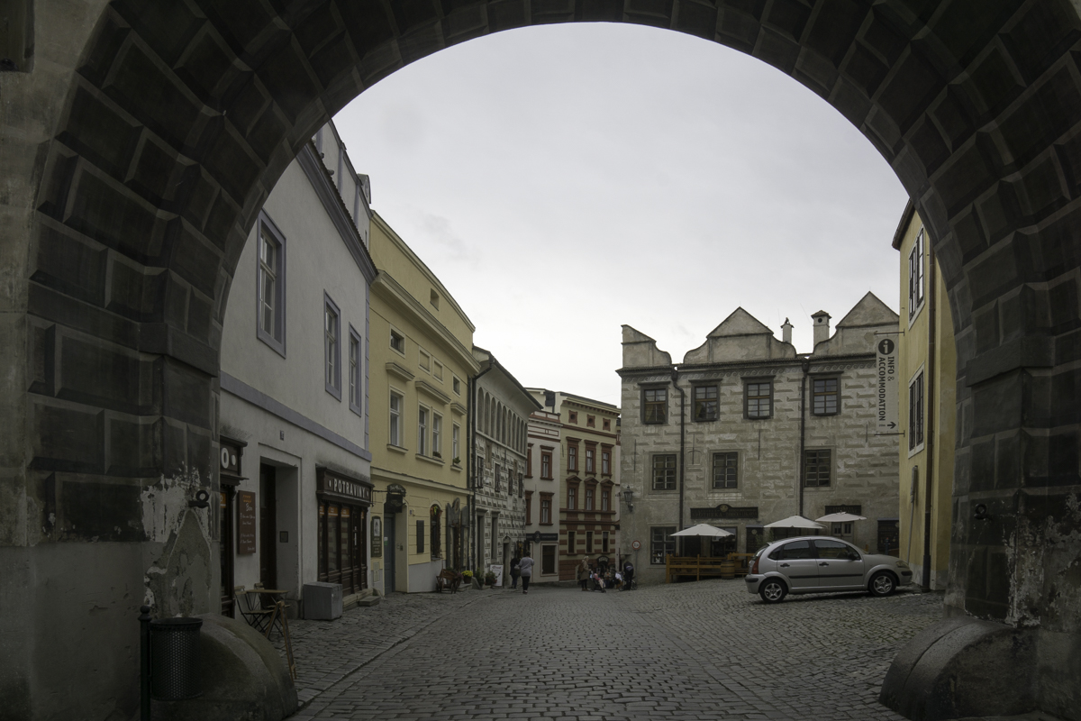 PIC-201007093918