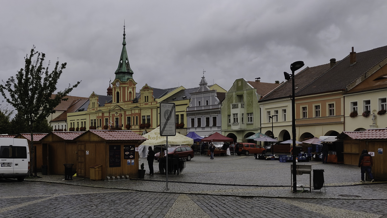 PIC-201010121404