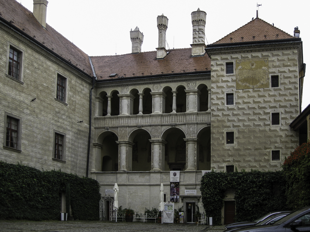 PIC-201010121504