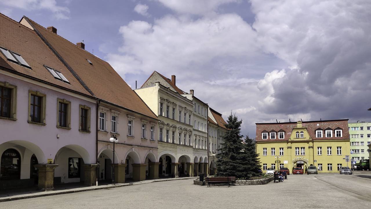 PIC-200428123736