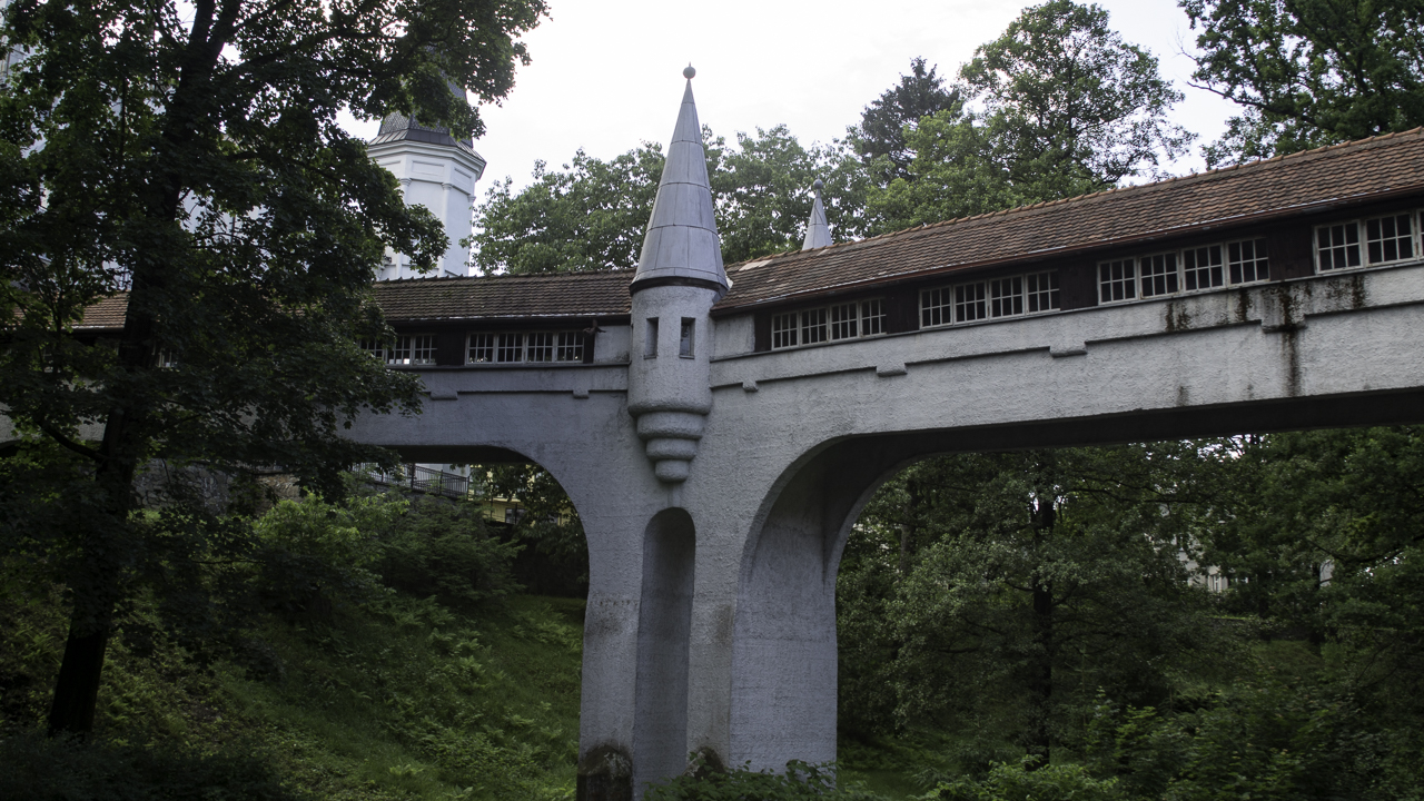 PIC-200622163842