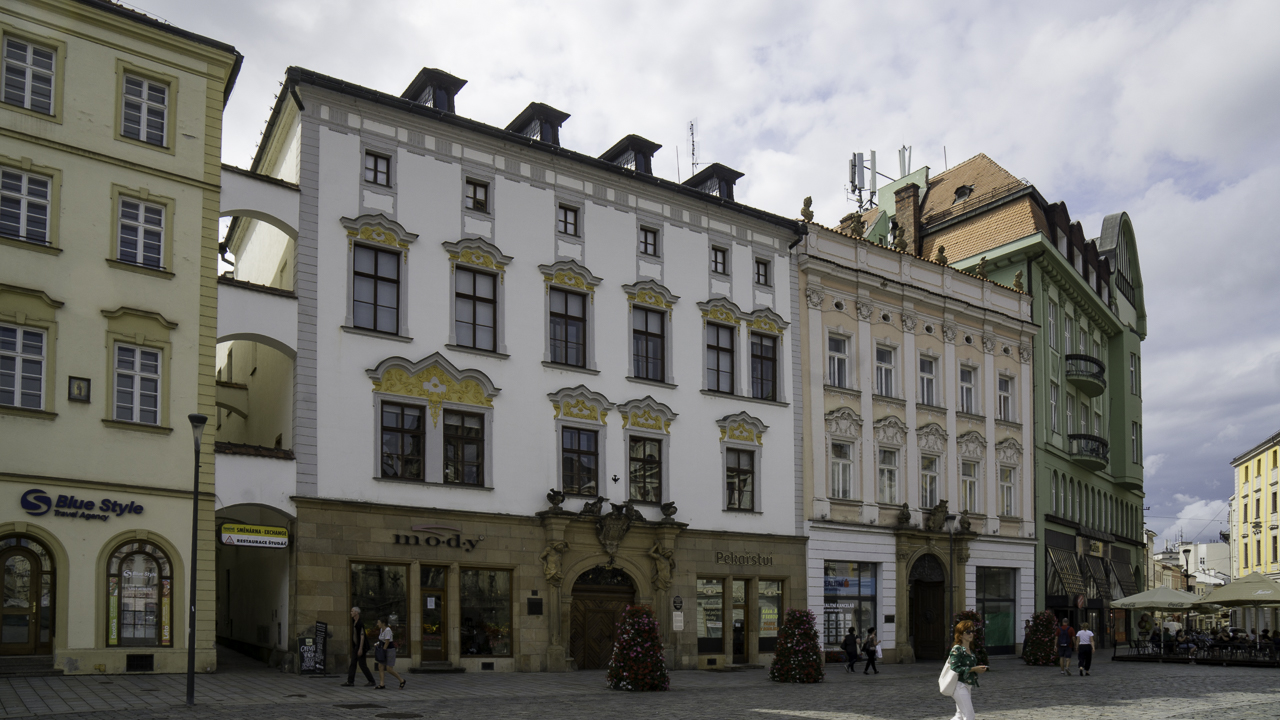 PIC-200829141818