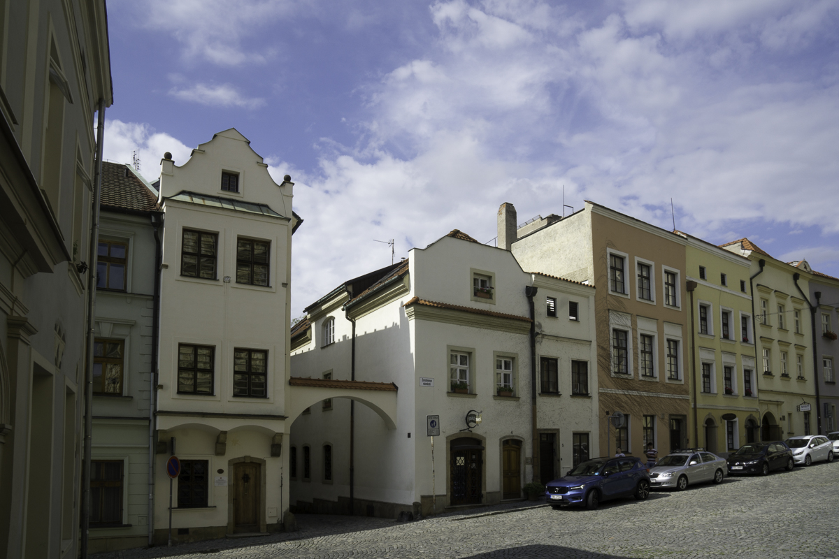 PIC-200829142930