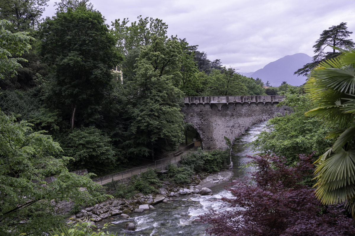 PIC-260510193102